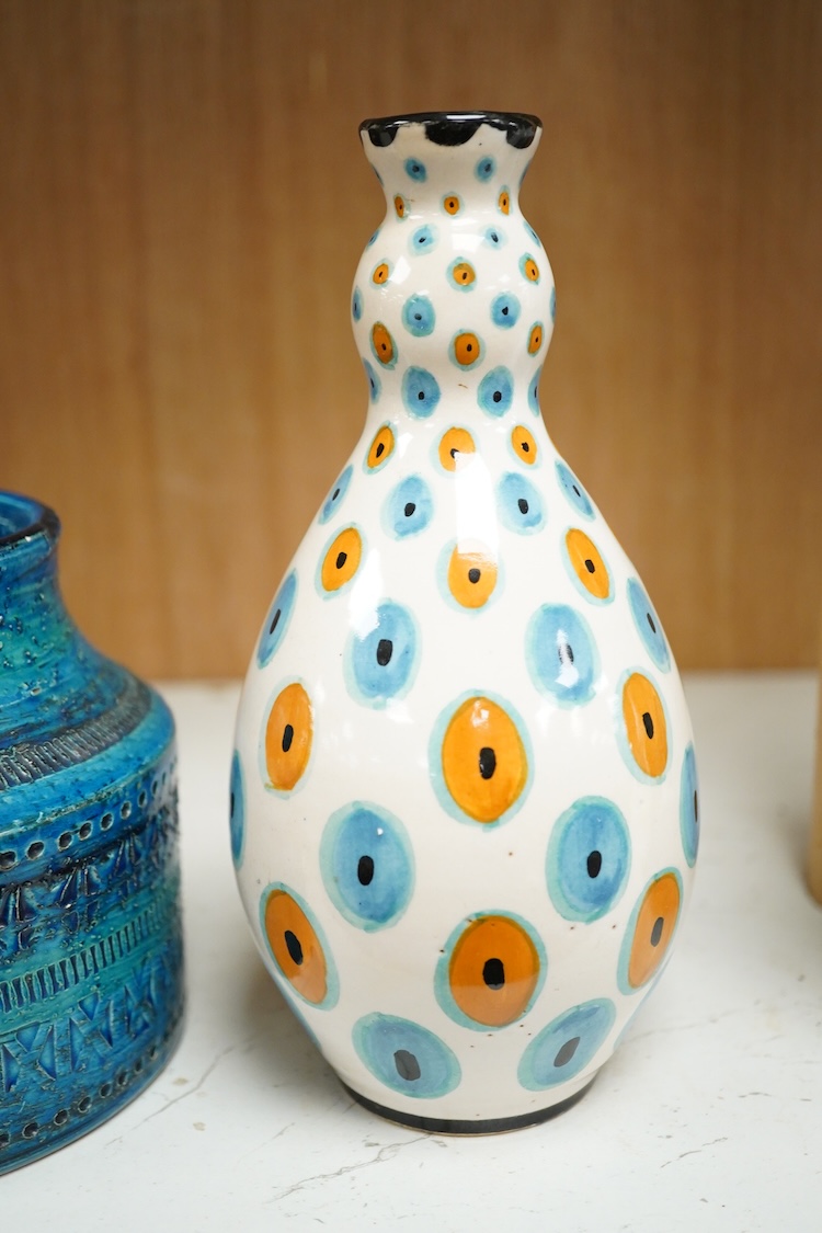 A Castellini and Masini of Faenza maiolica bottle and an Aldo Londi designed Rimini blue vase, largest 19cm high